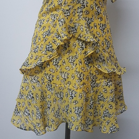 Ruffle Detail Mini Dress - Picture 6 of 8